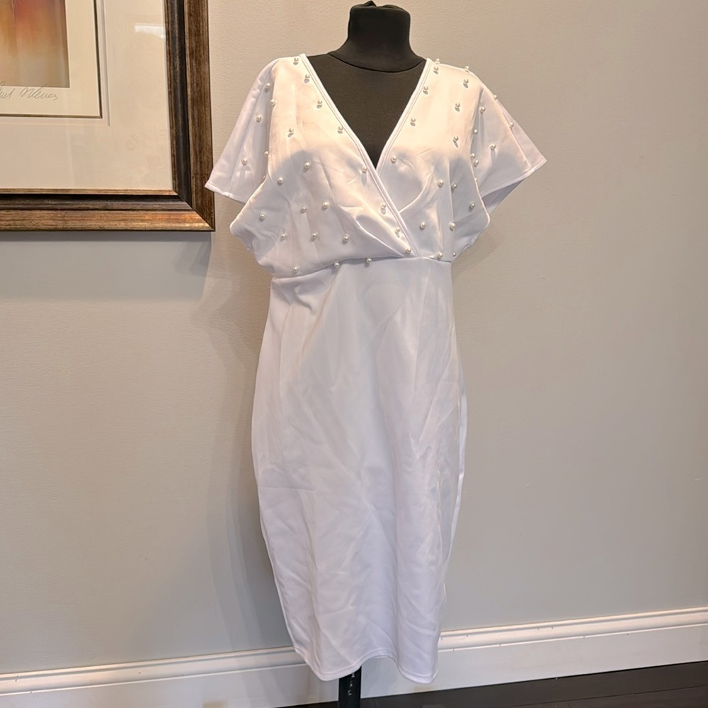 Pearl and white midi dress nwot